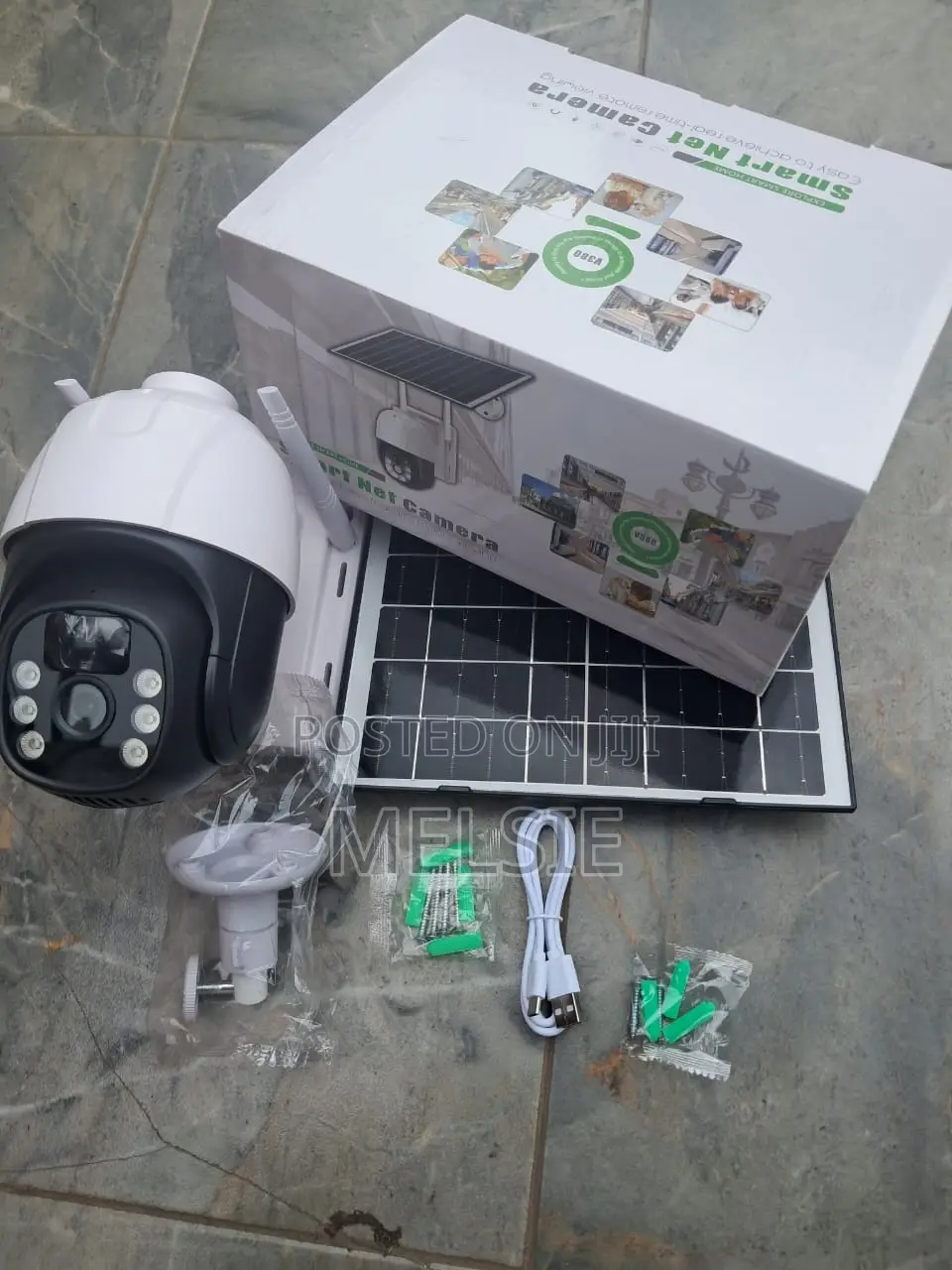 V380 Pro Outdoor Solar Surveillance Camera