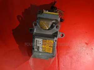 Airbag Control Unit Toyota Harrier 2014