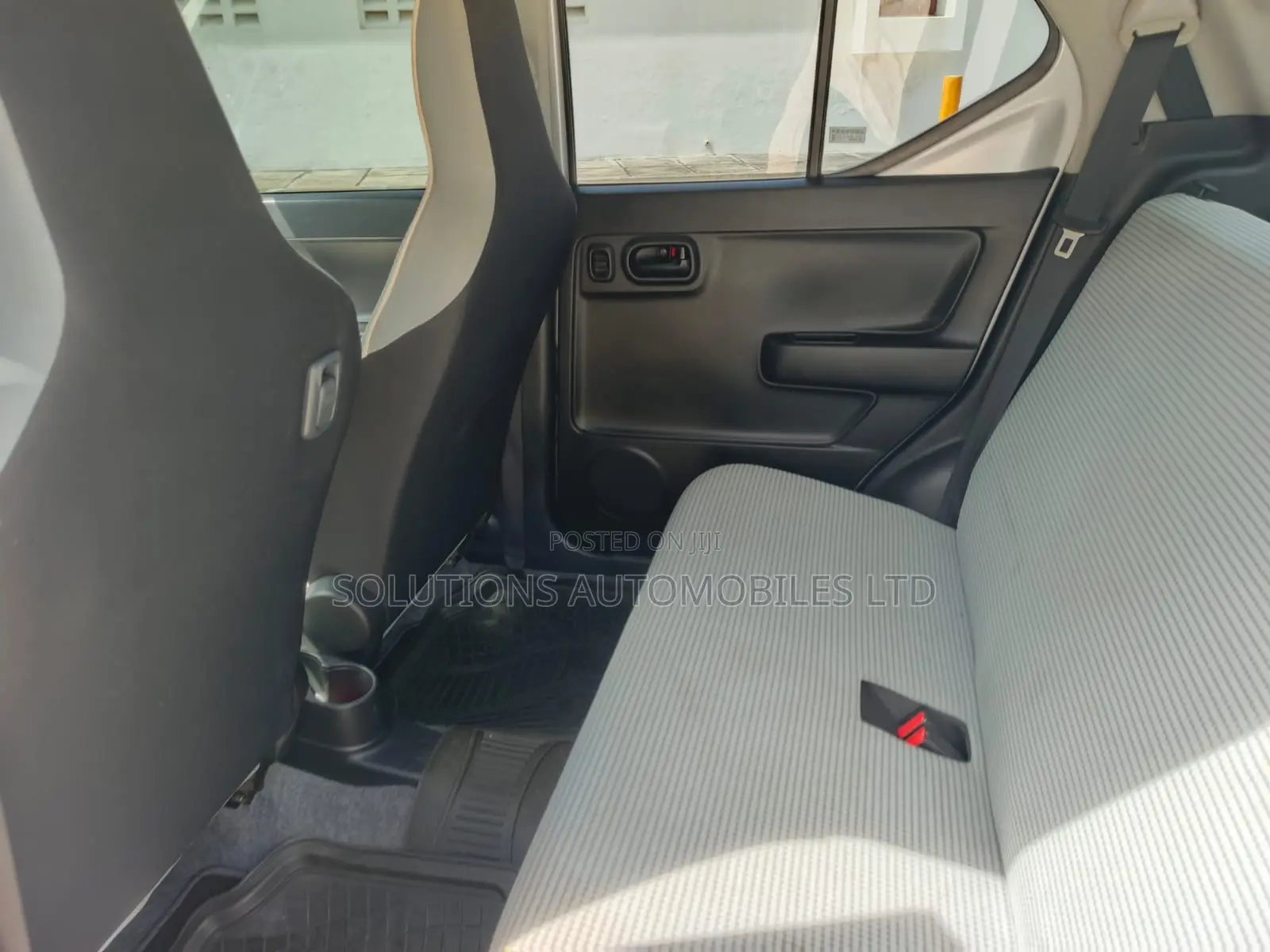 Suzuki Alto 660cc FWD 2017 Silver