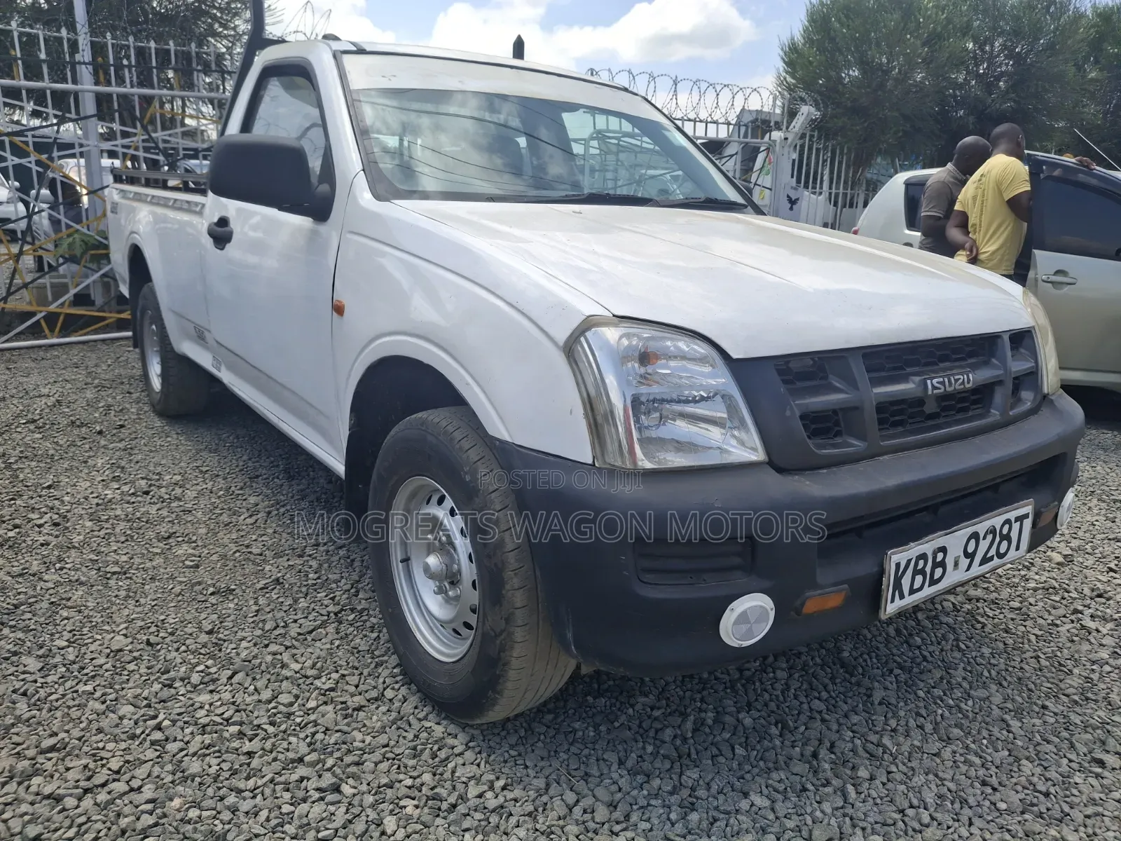 Isuzu D-MAX 2009 White