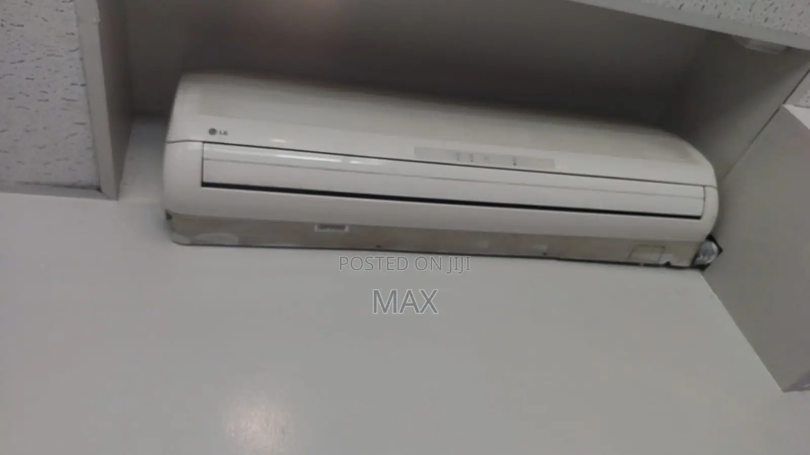 Air Conditioning Unit