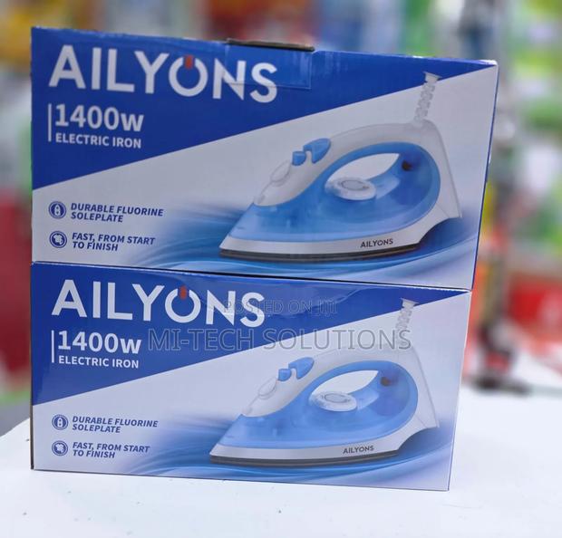 Ailyons Steam Iron Box