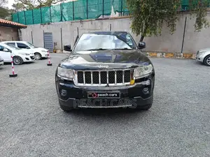 Jeep Grand Cherokee 2012 Black
