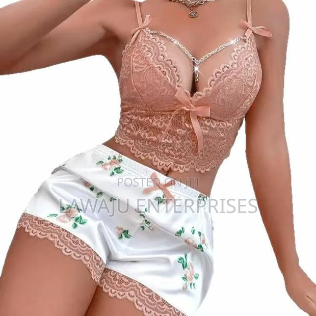 *Sleepwear - thumbnail 2