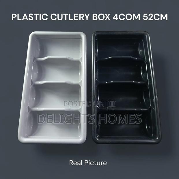 Plastic Cutlery Box_b - main view