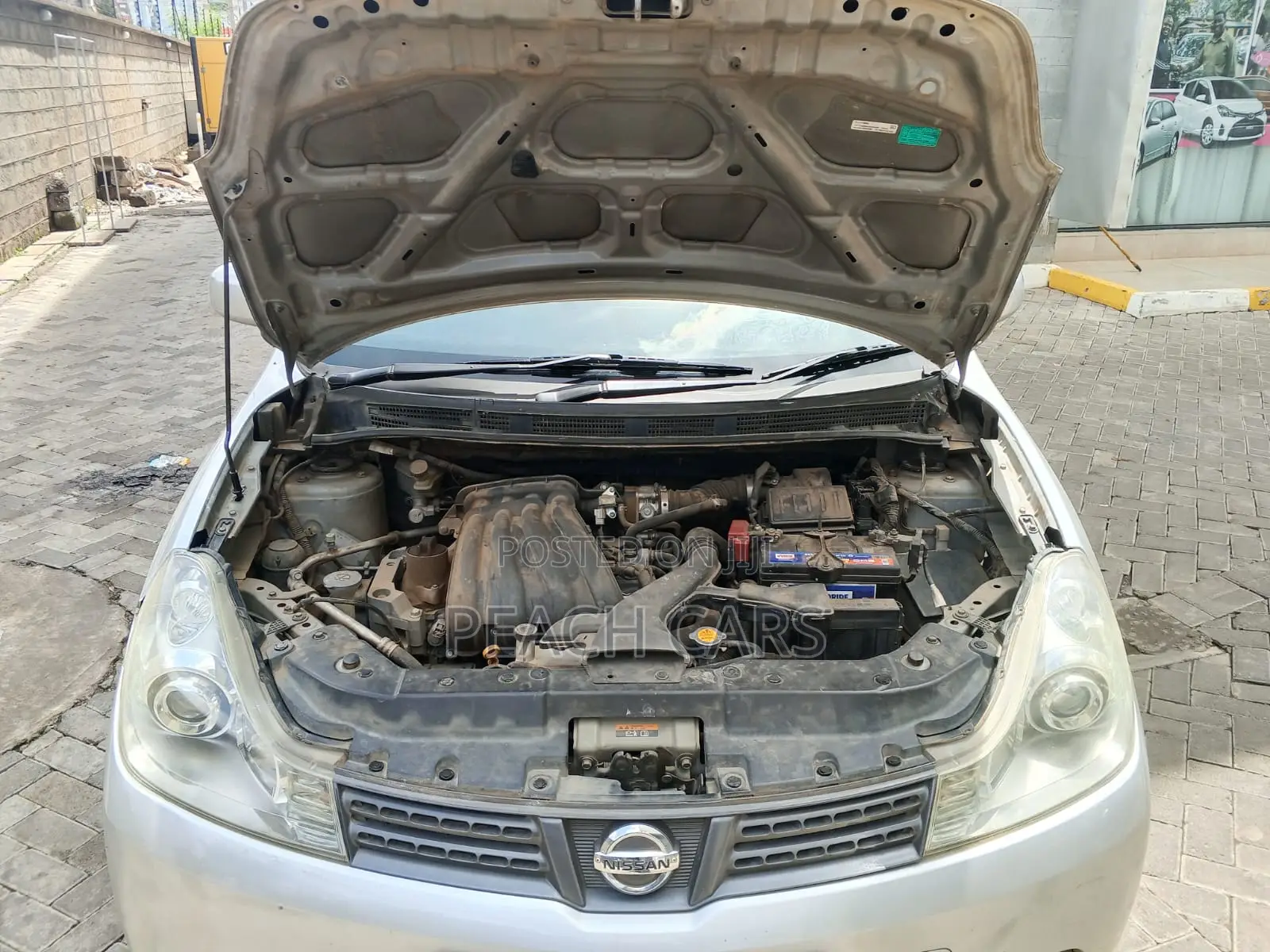 Nissan Wingroad 2011 Silver
