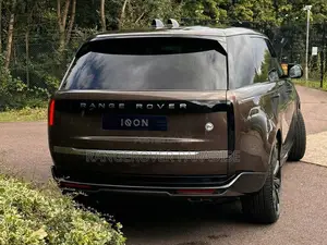 New Land Rover Range Rover P615 SV LWB 2026 Brown