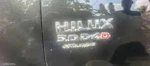 Toyota Hilux 2013 Black
