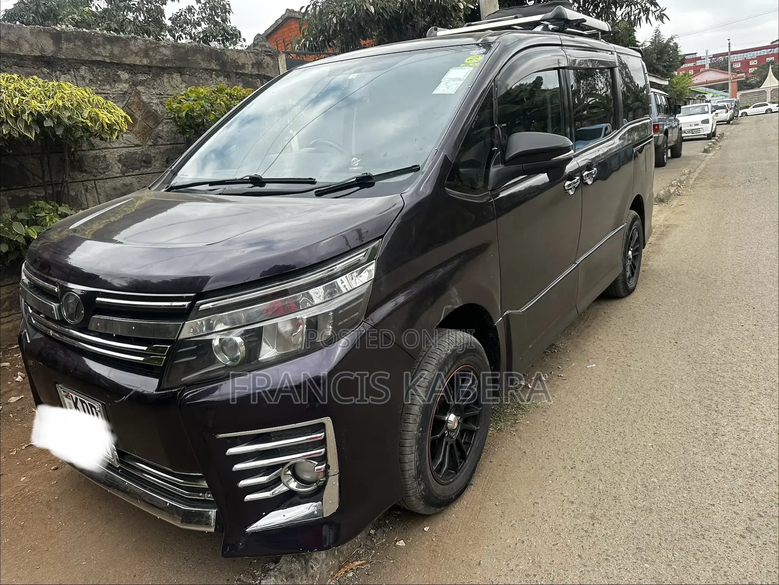 Toyota Voxy 2013 Black
