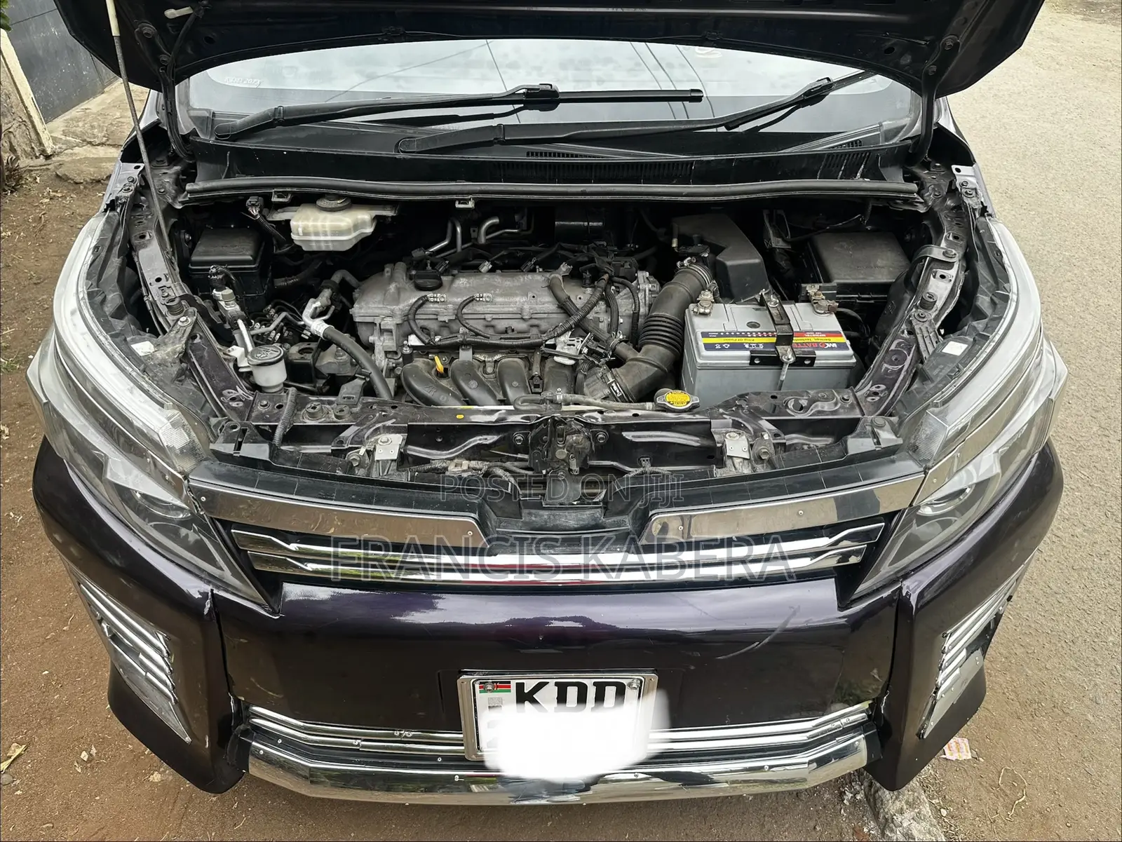 Toyota Voxy 2013 Black