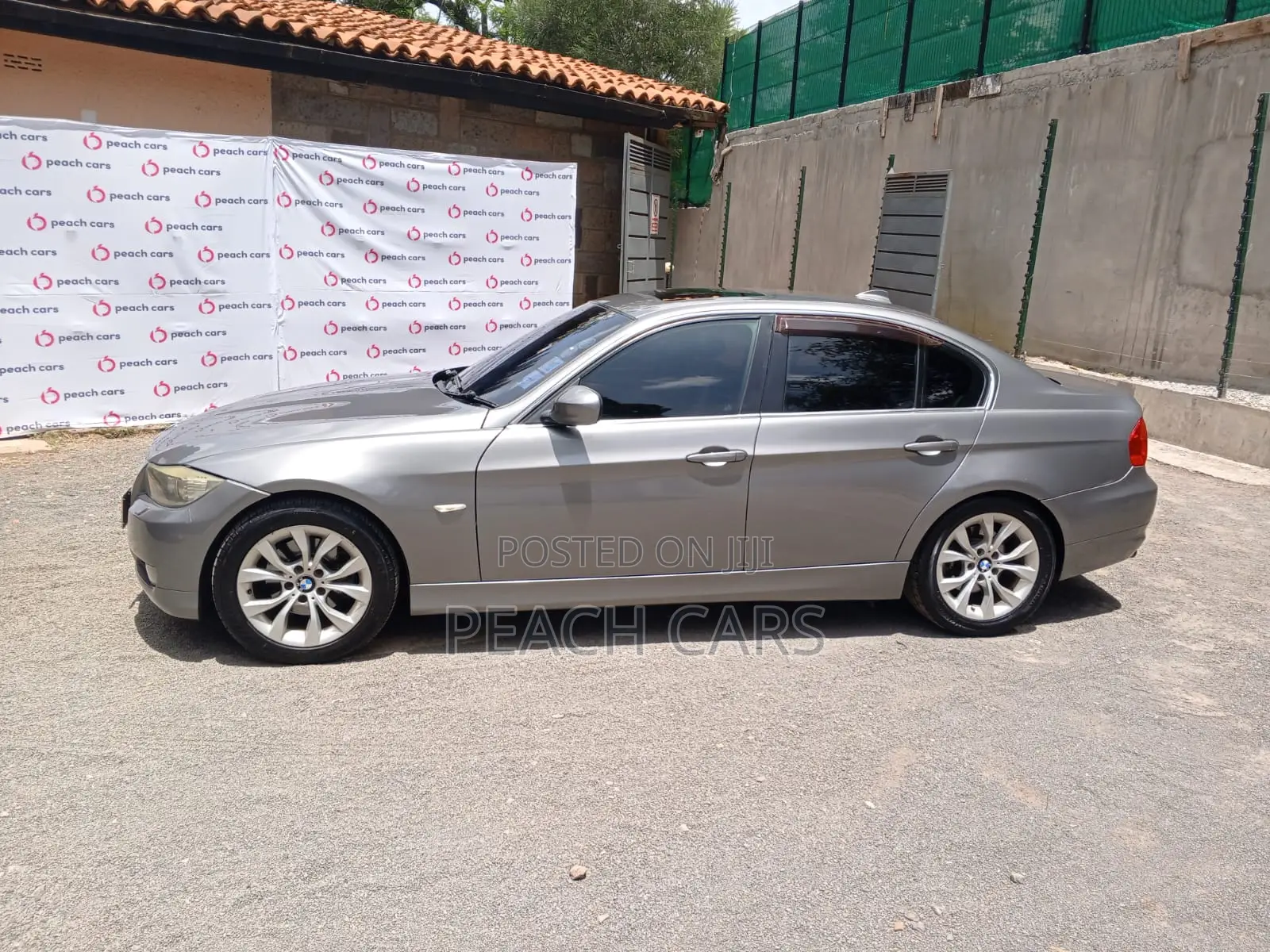 BMW 3 Series 2009 Gray
