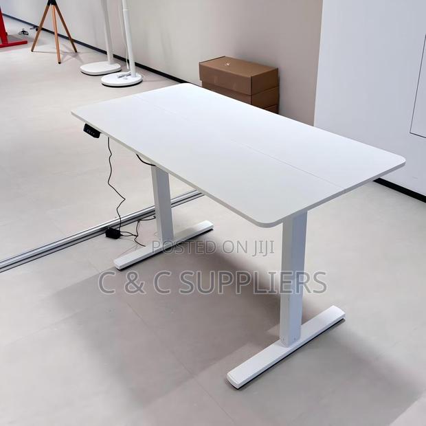 Electric Desk - thumbnail 2