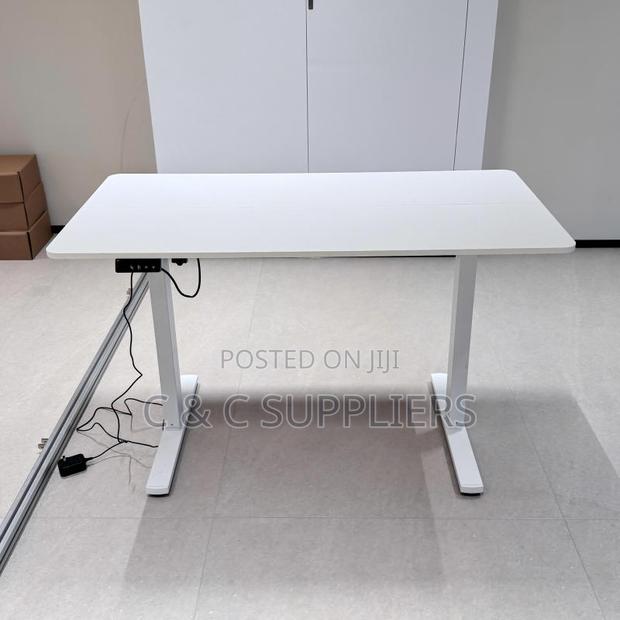 Electric Desk - thumbnail 4