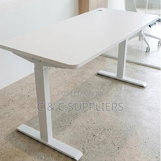 Electric Desk - thumbnail 7