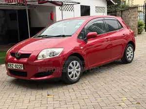 Toyota Auris 1.4 VVT-i 2007 Red