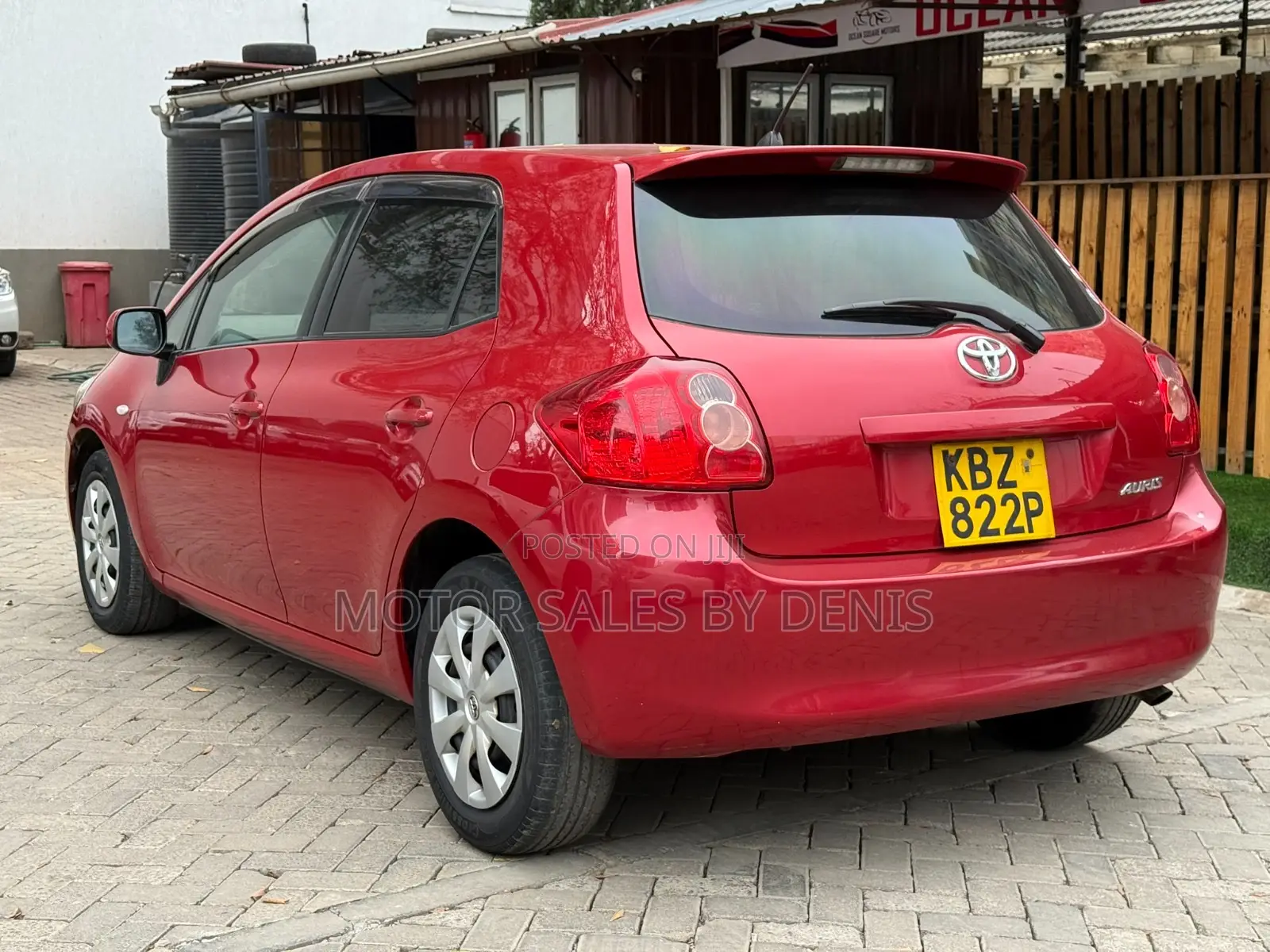 Toyota Auris 1.4 VVT-i 2007 Red