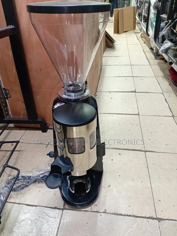 High Standard Coffee Grinder Machine