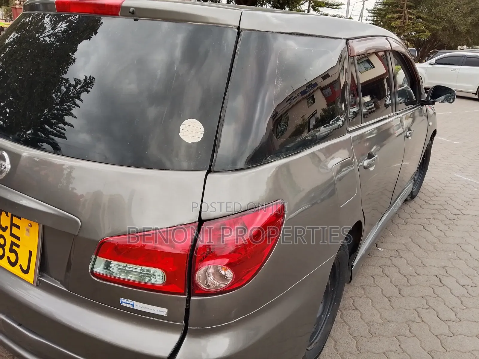 Nissan Wingroad 2008 Gray