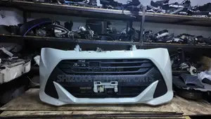 Toyota Tank Nosecut 2016–Present Original Ex-Japan