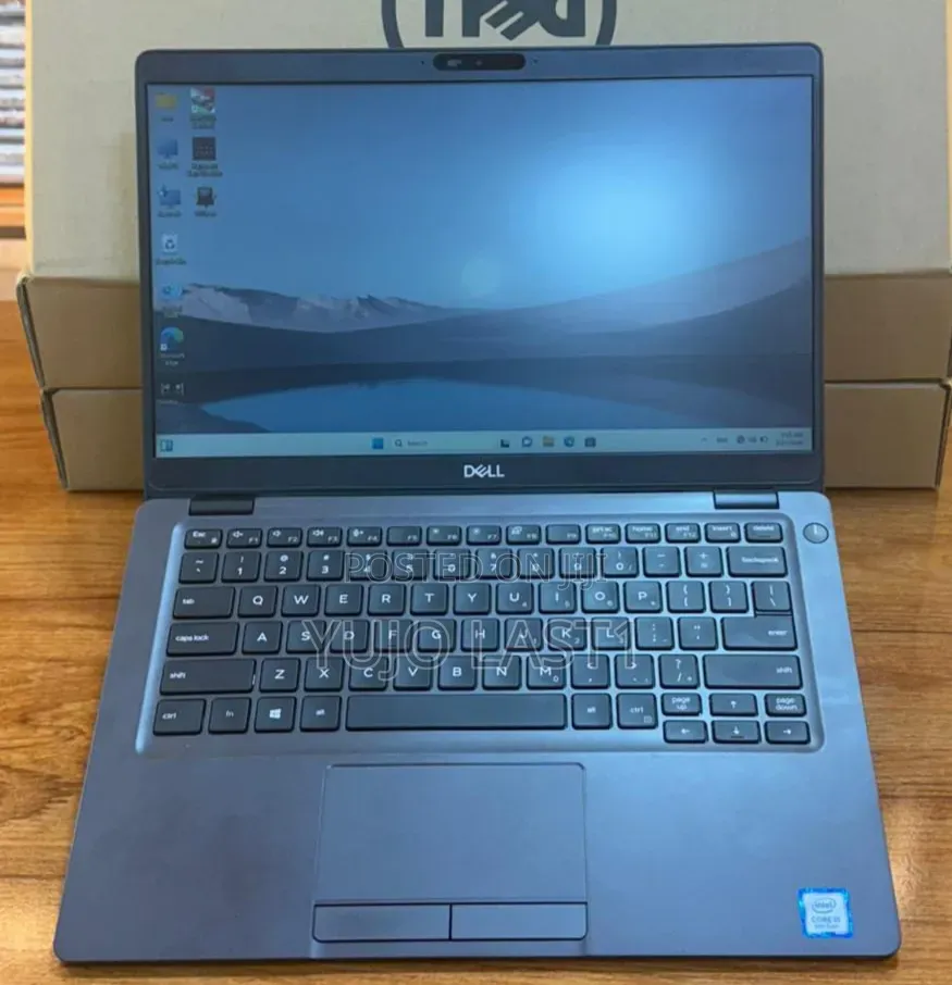 New Laptop Dell Latitude 5300 8GB Intel Core i7 SSD 256GB