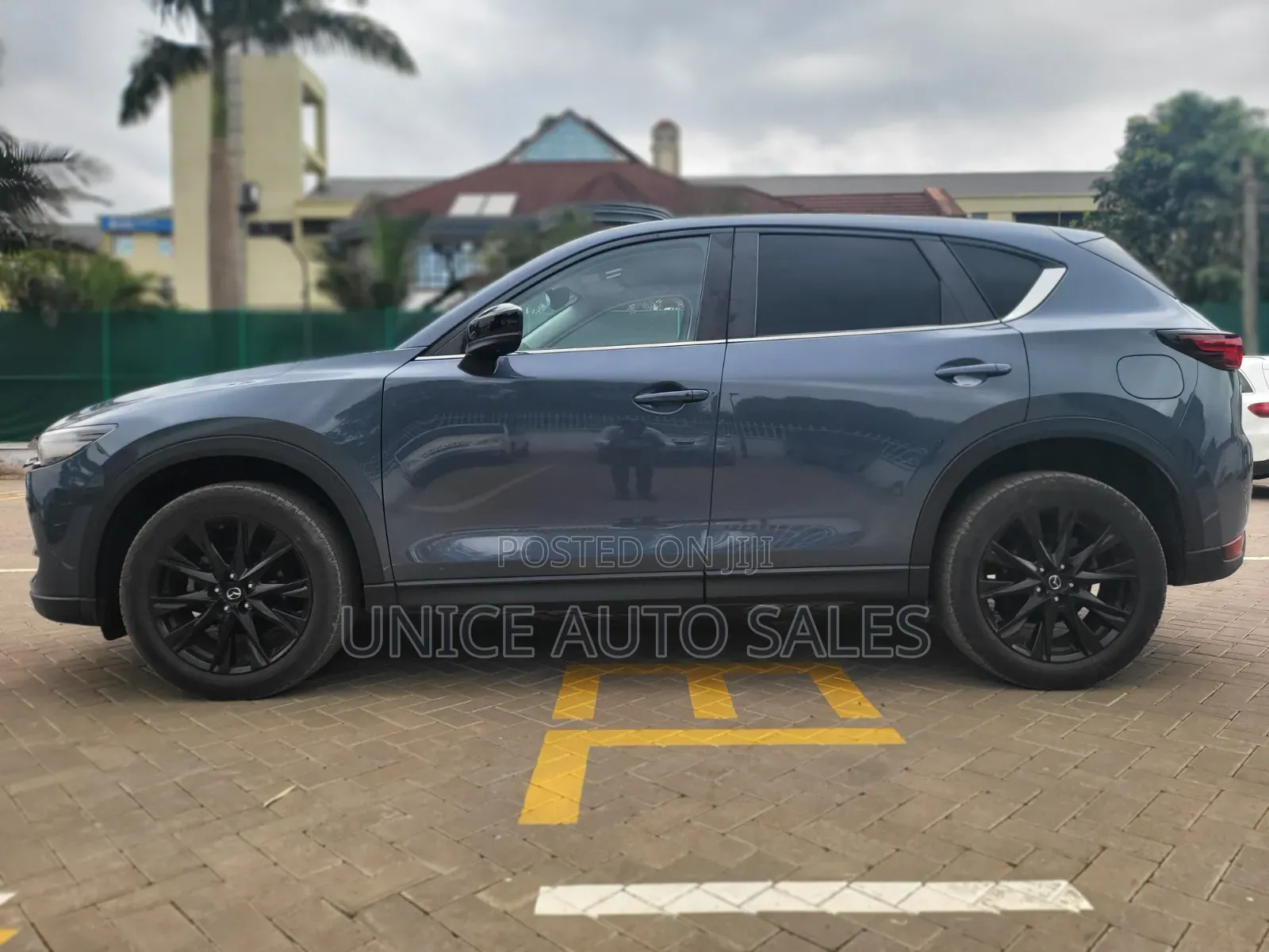 Mazda CX-5 2021 Gray