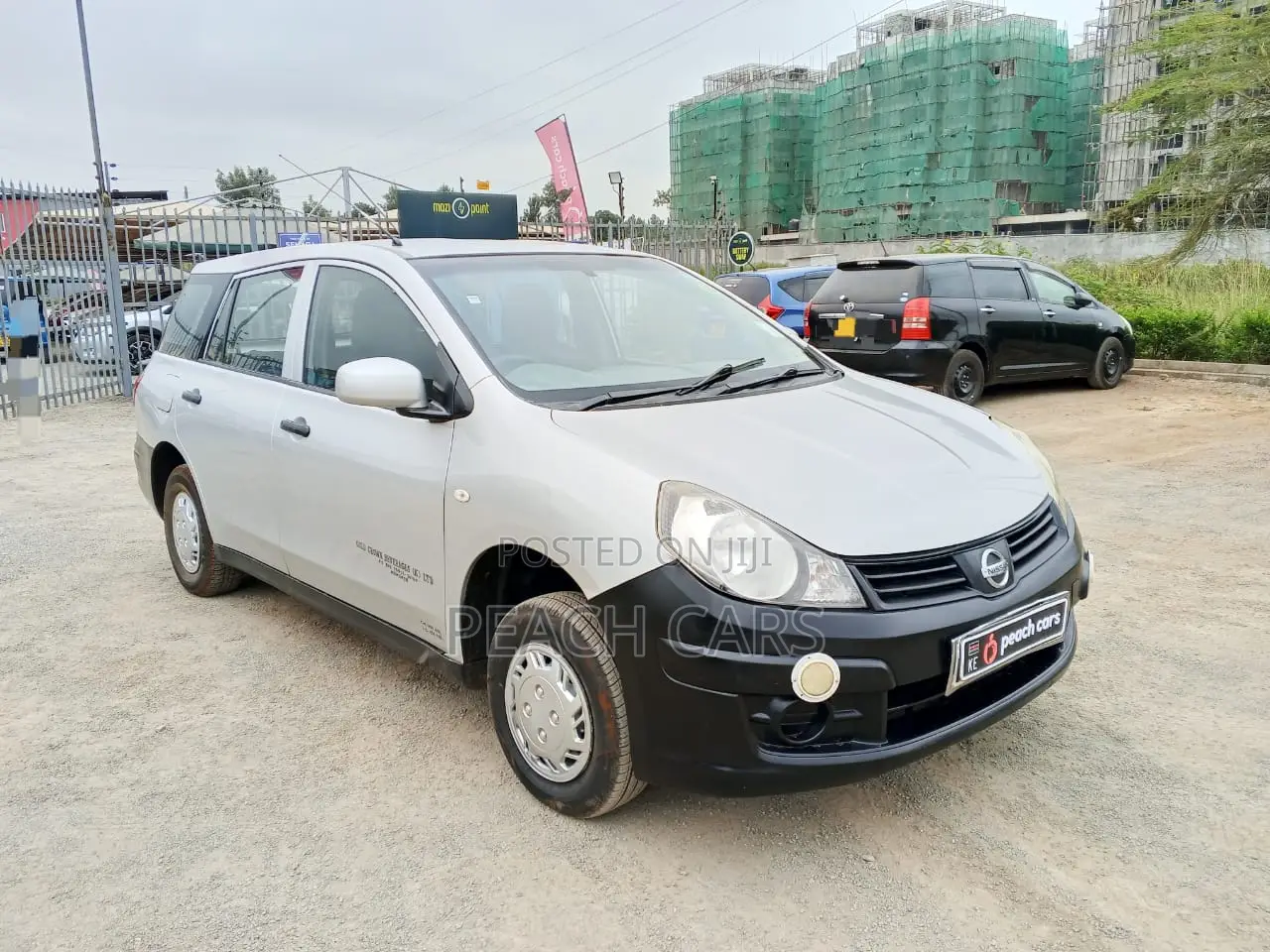 Nissan Advan 2013 Silver