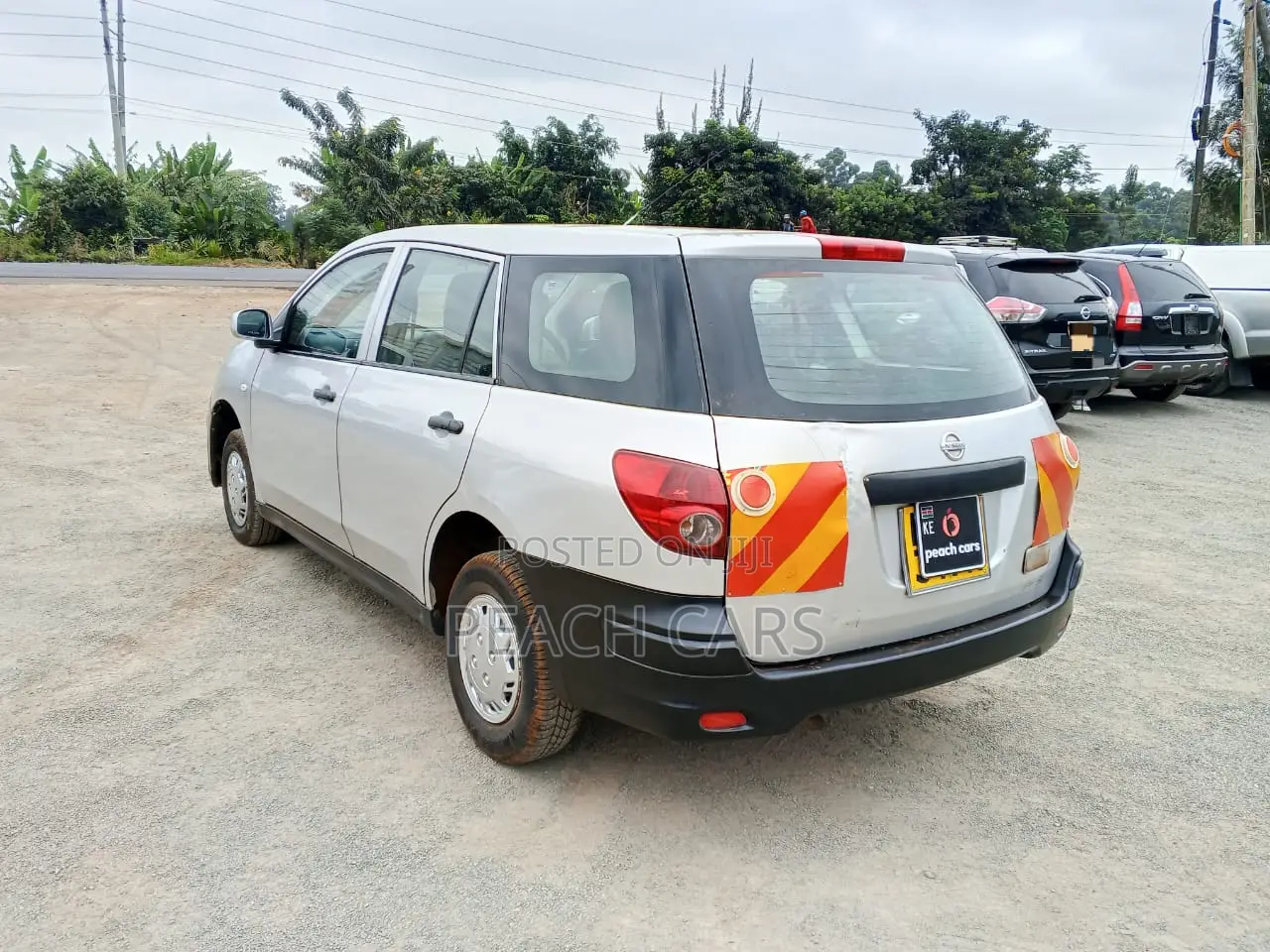 Nissan Advan 2013 Silver