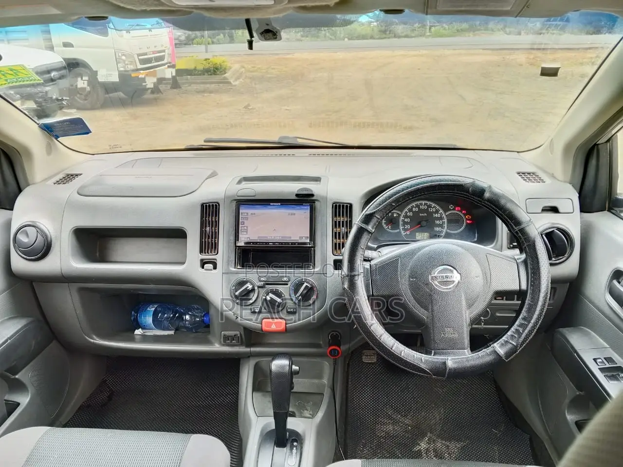 Nissan Advan 2013 Silver