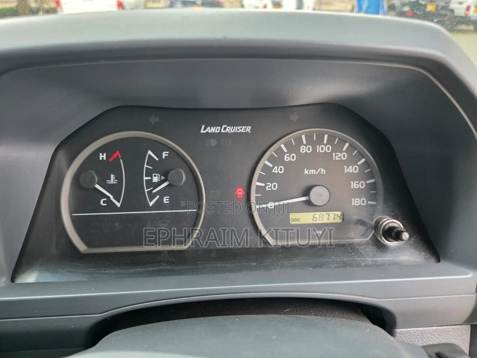 Toyota Land Cruiser 2016 White