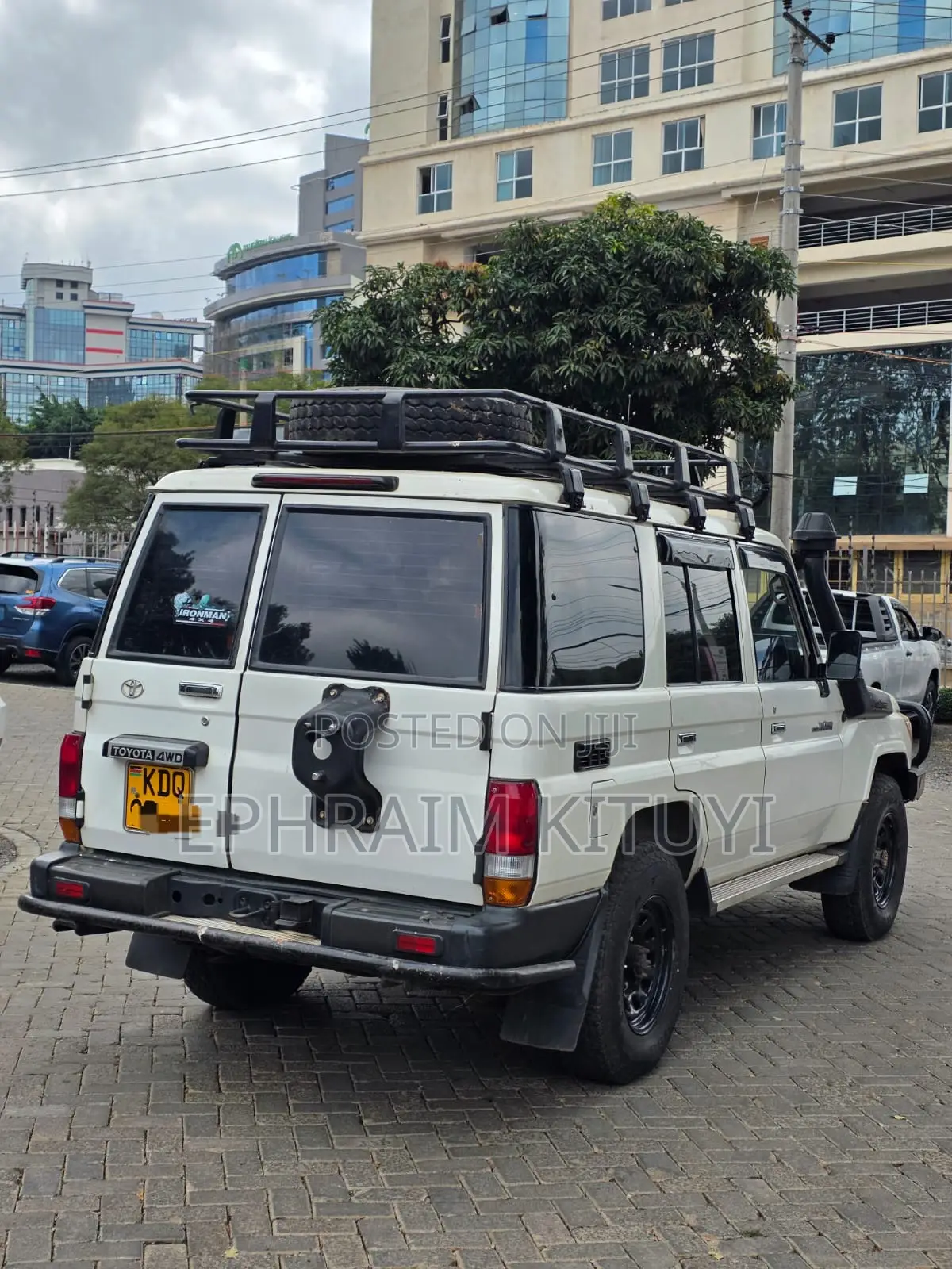 Toyota Land Cruiser 2016 White
