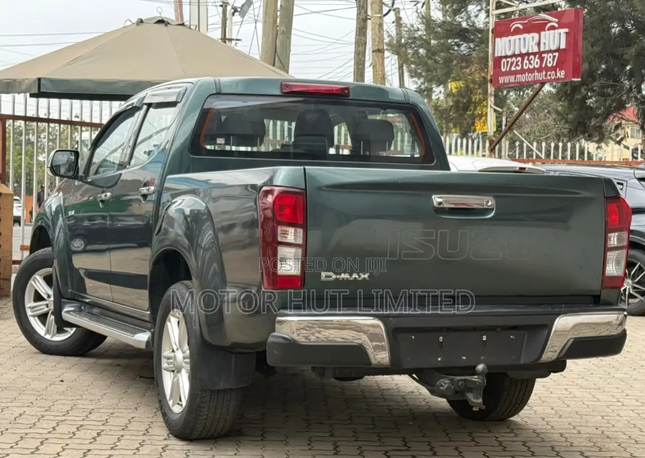 Isuzu D-MAX 2018 Green