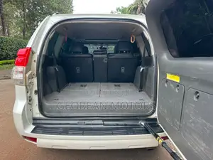Toyota Land Cruiser Prado 3.0 TD 2010 White