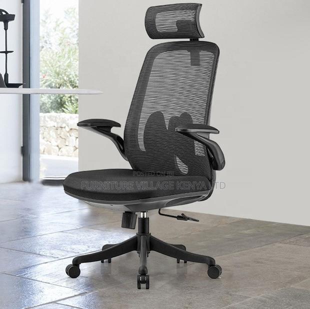 Black Mesh High Back Office Chair - thumbnail 4