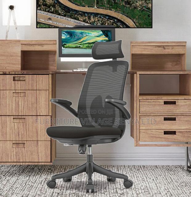 Black Mesh High Back Office Chair - thumbnail 8