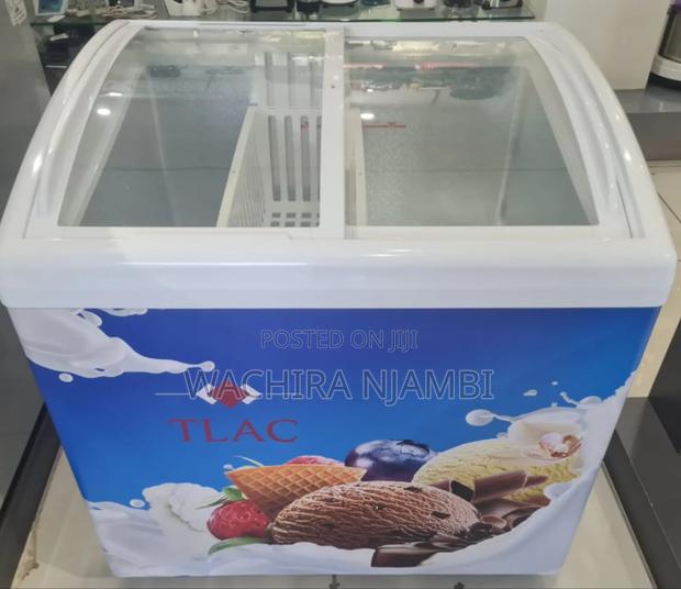 156 Tlac Display Freezer