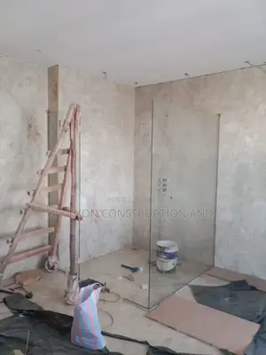 Frameless Shower Cubicles