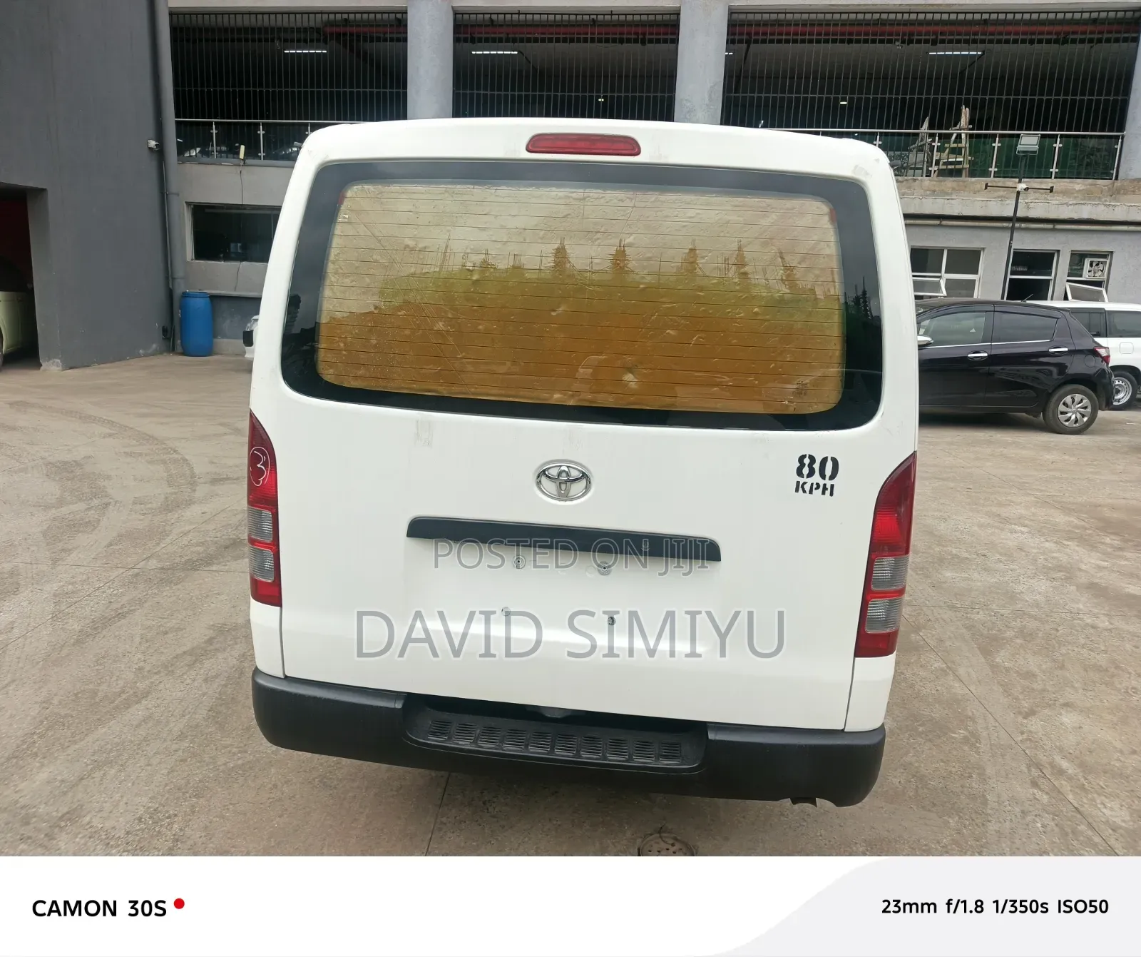 Toyota HiAce 2019 White