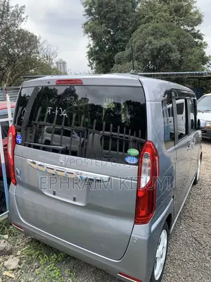 Honda N-Box 2019 Silver