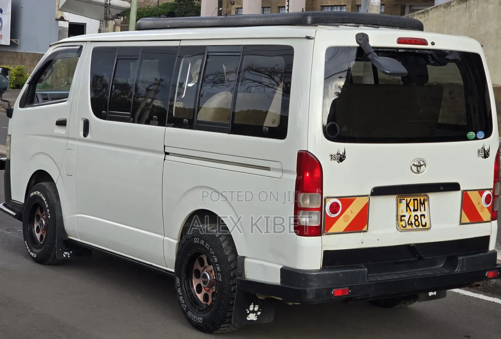 Toyota HiAce 2016 White