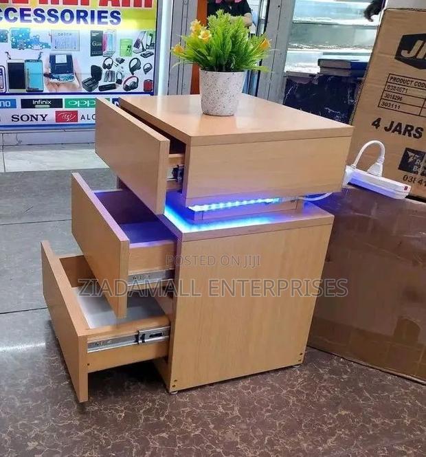 Vasagle Modern Bedside Table With Drawer and Open Shelf