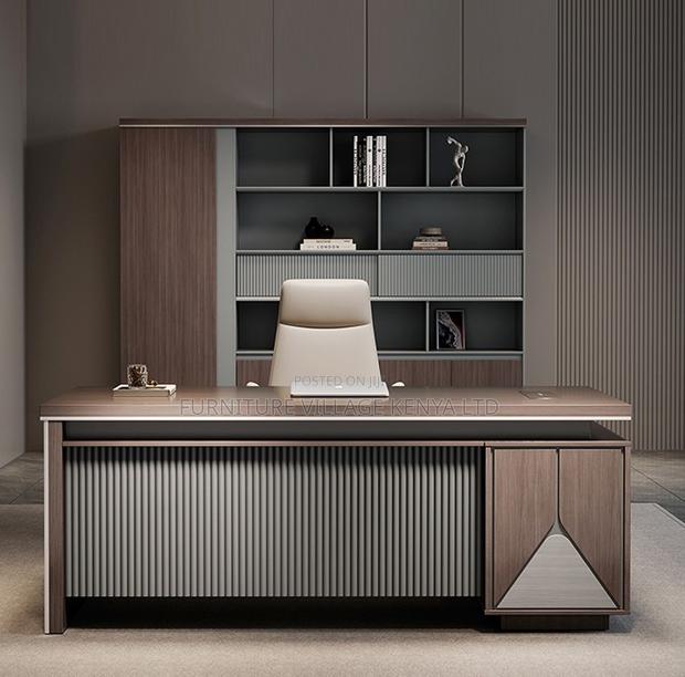 1800mm Large Surface Executive Desk - thumbnail 4