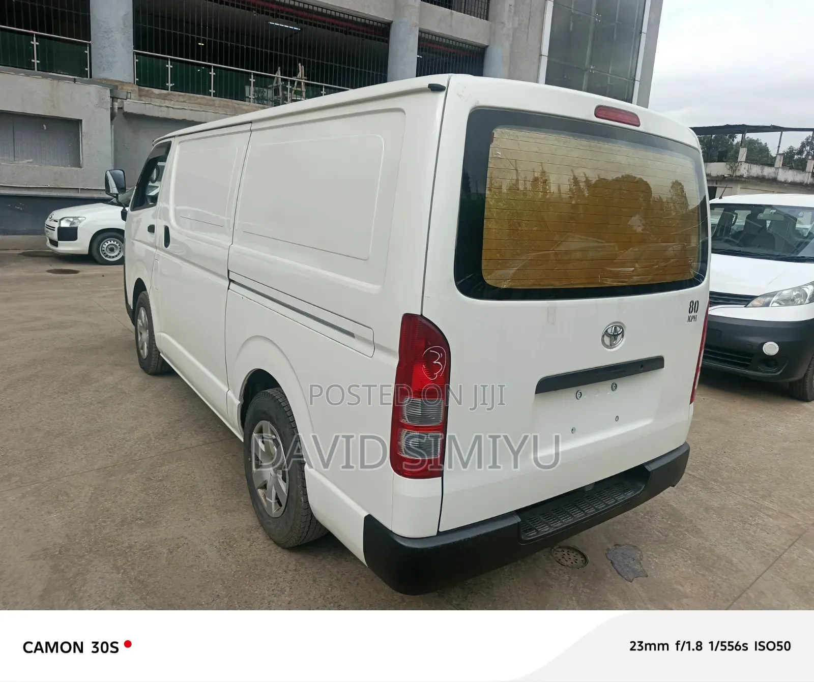 Toyota HiAce 2019 White