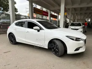 Mazda Axela 2017 Pearl
