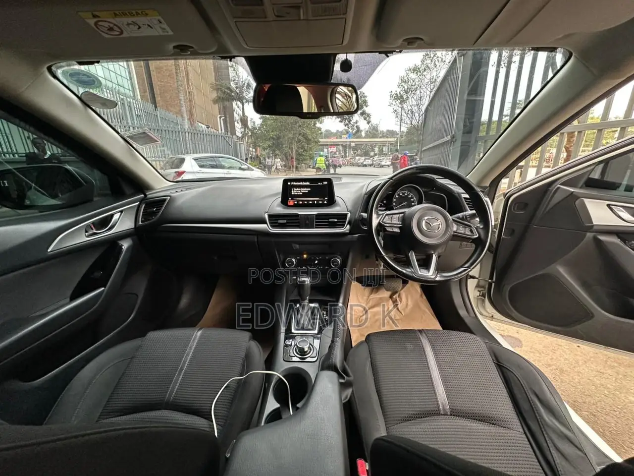 Mazda Axela 2017 Pearl