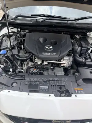 Mazda Axela 2017 Pearl