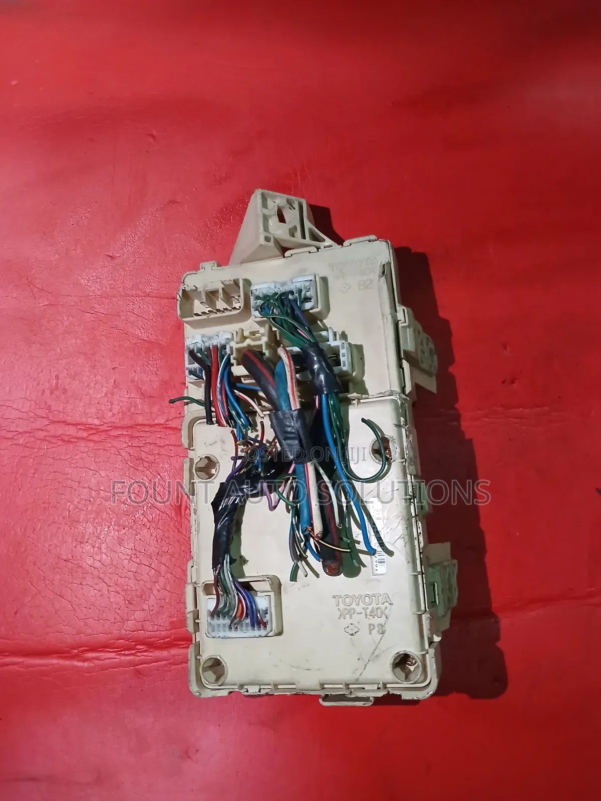 Fuse Box Toyota Premio/Allion 240