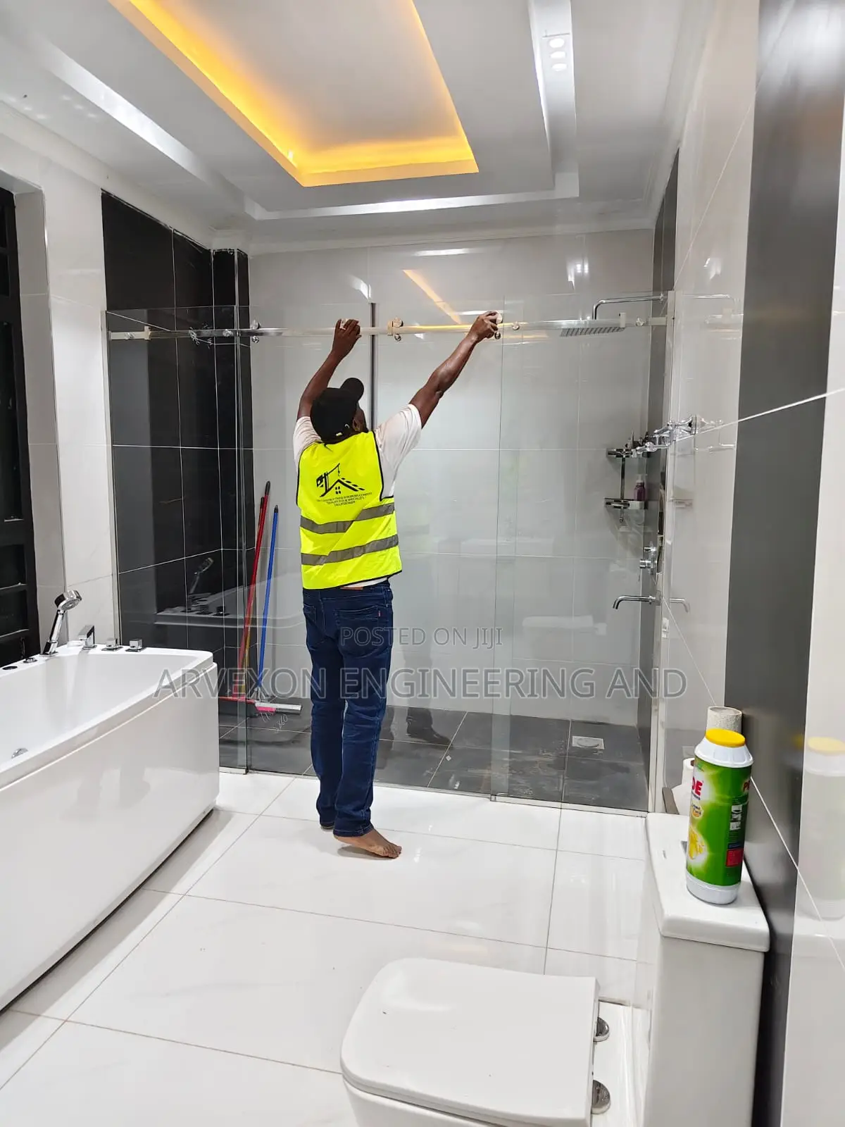 Corner Shower Cubicles
