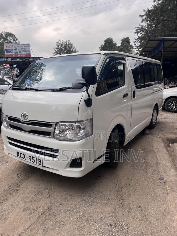 Toyota HiAce 2013 White - thumbnail 5