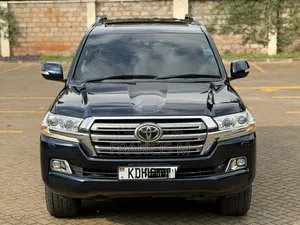 Toyota Land Cruiser 2016 Blue