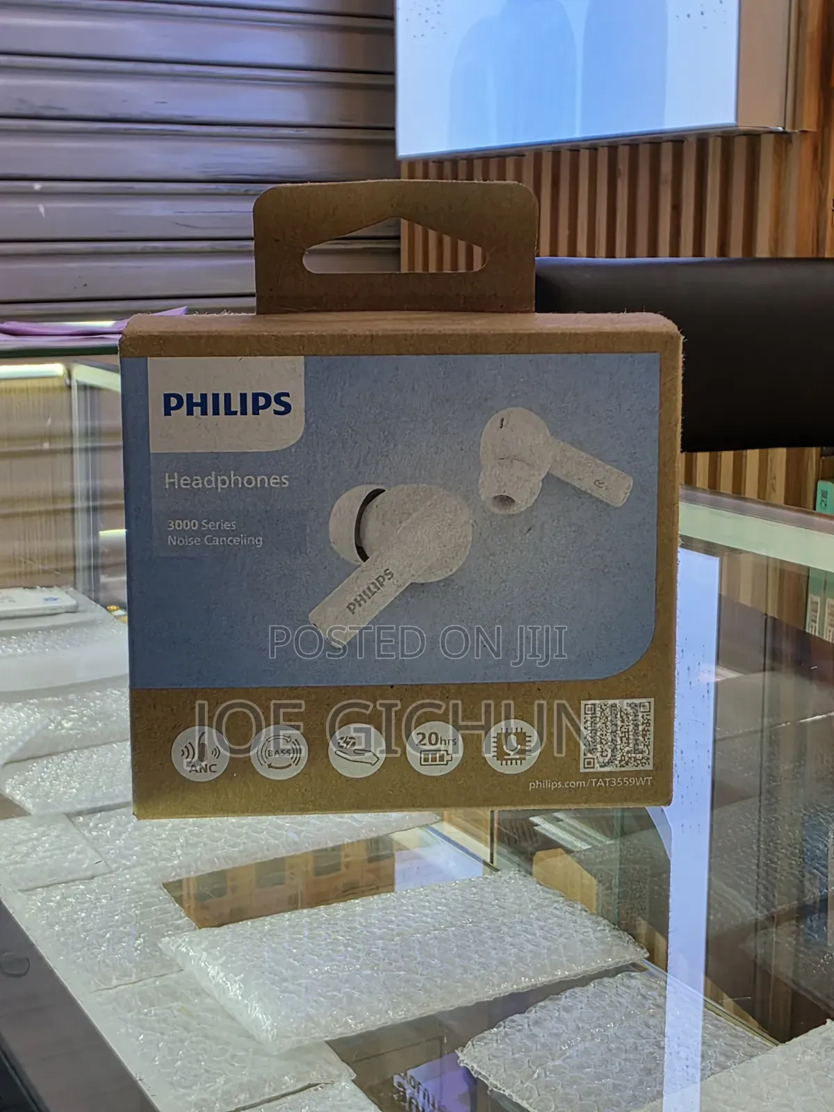 Philips Series 3000 True Wireless Earbuds – Active Noise Cancellation